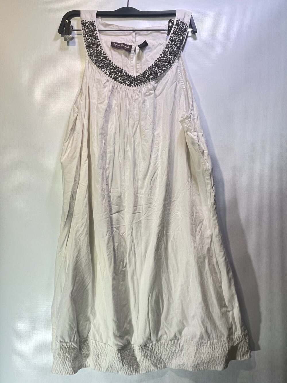 Speed Control White Beaded Neckline Sleeveless Dress, Size 2X